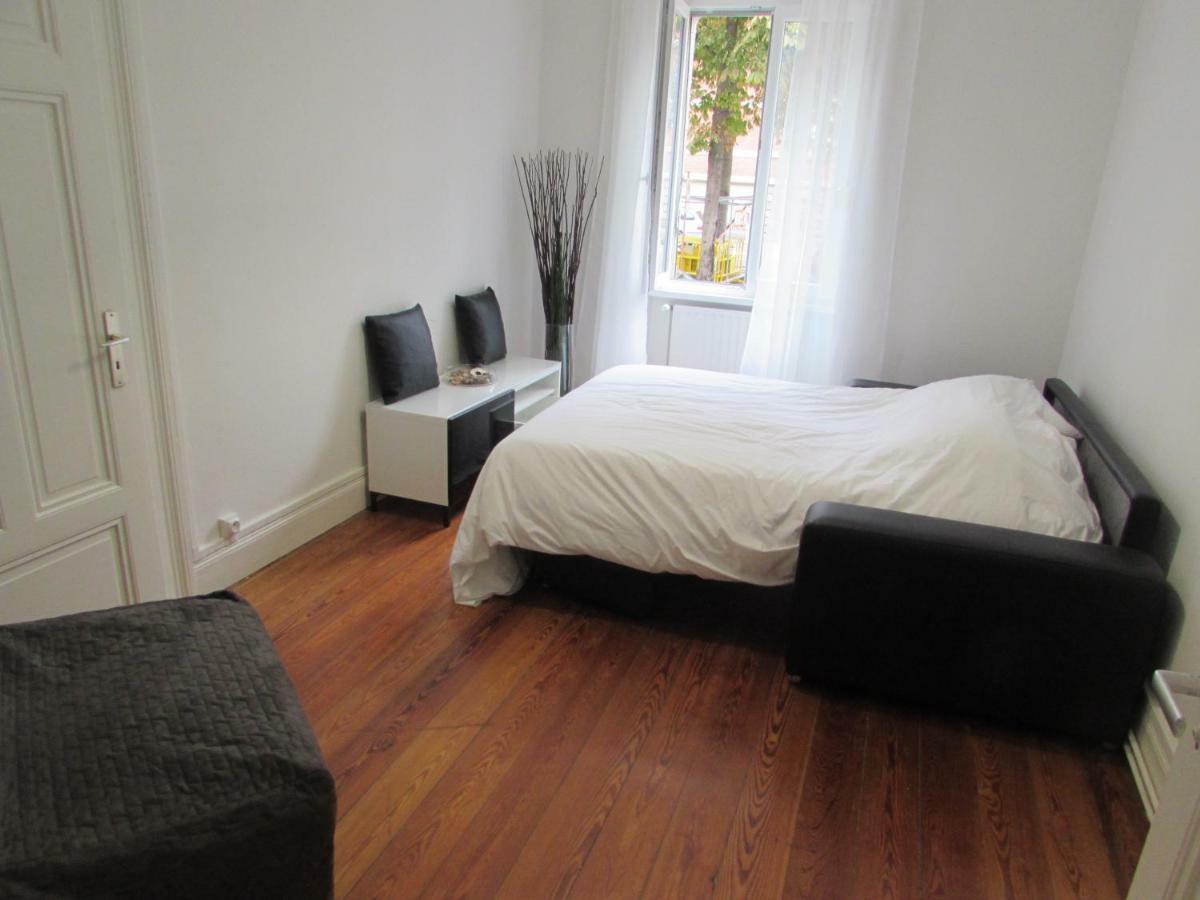 Beau T2 Au Centre De Strasbourg Appartement Buitenkant foto